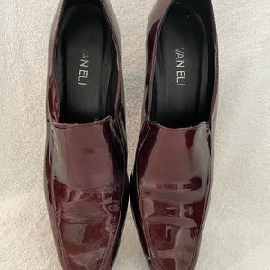 Vaneli leather pumps